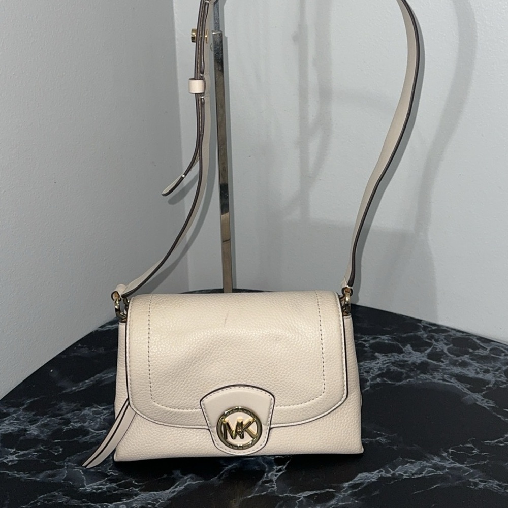 MICHAEL KORS Bowery Crossbody Shoulder Bag In LIGHT CREAM Leather AUTHENTIC